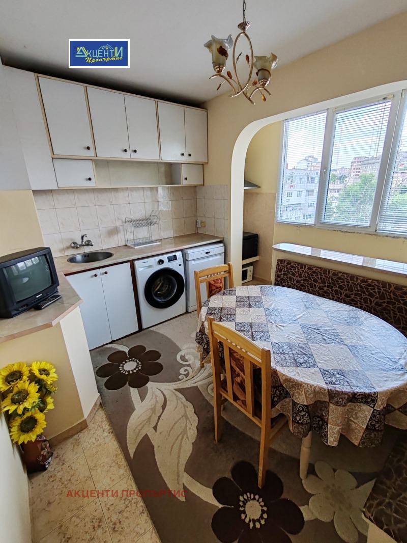 Na prodej  2 ložnice Veliko Tarnovo , Zona B , 65 m2 | 98742097 - obraz [2]