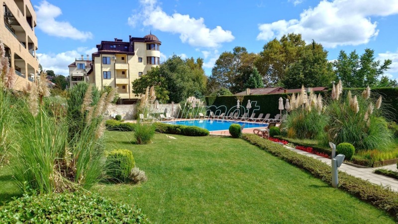 Продава 3-СТАЕН, гр. Варна, Бриз, снимка 2 - Апартаменти - 53469383