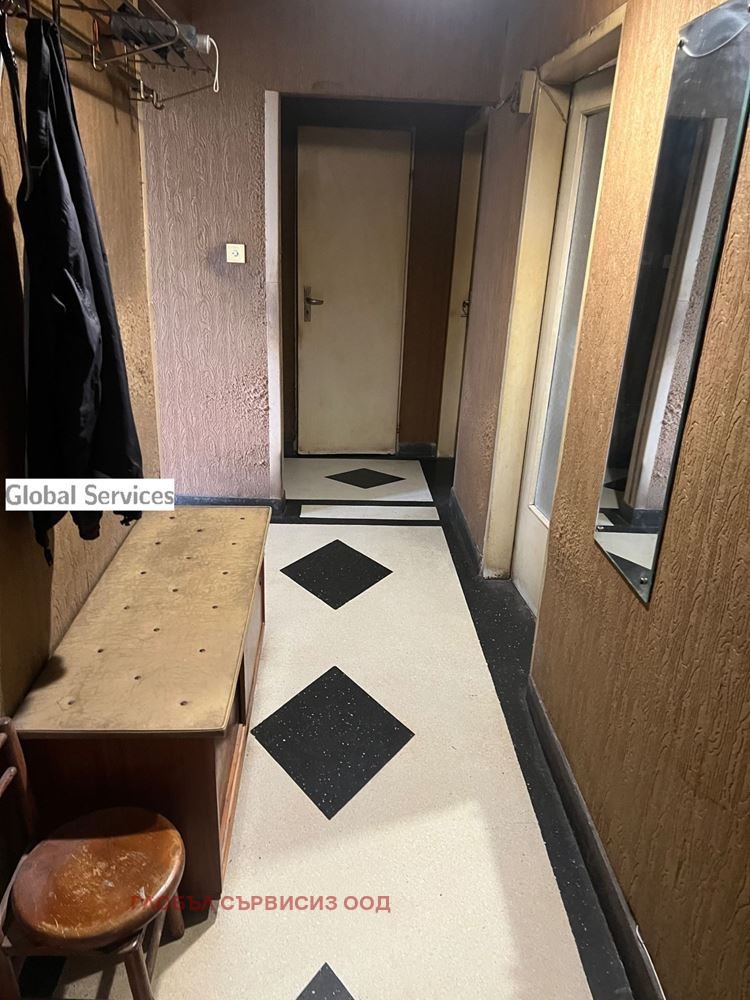 Продава 3-СТАЕН, гр. София, Света Троица, снимка 2 - Апартаменти - 54593237