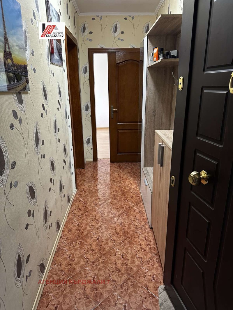 Продава  4-стаен град Кърджали , Студен кладенец , 89 кв.м | 81212077 - изображение [13]