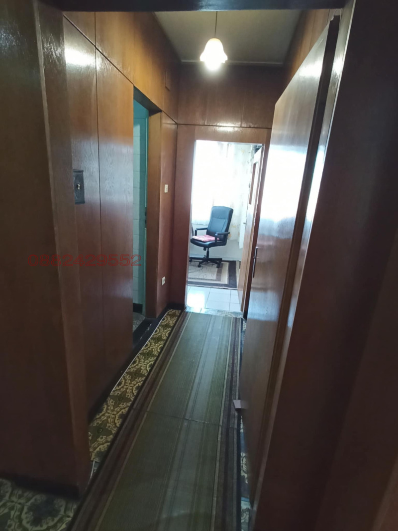 Продава 4-СТАЕН, гр. Плевен, Идеален център, снимка 2 - Апартаменти - 53408582