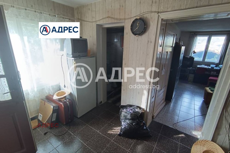 Продава КЪЩА, гр. Разград, Житница, снимка 3 - Къщи - 47490134