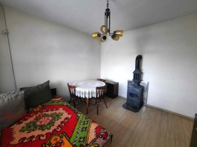 3+ camere da letto Tsentar, Shumen 5