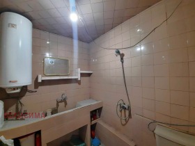 3+ camere da letto Tsentar, Shumen 12