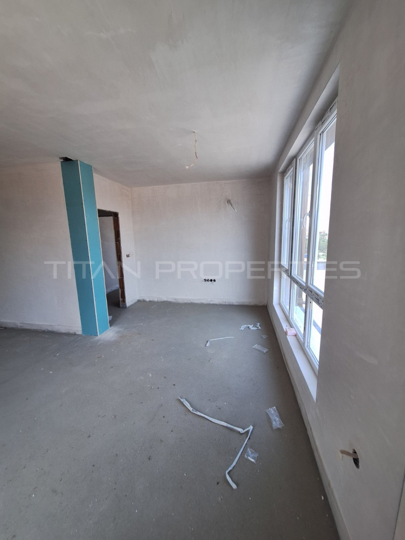 Te koop  3 slaapkamers Plovdiv , Ostromila , 204 m² | 30359368 - afbeelding [2]