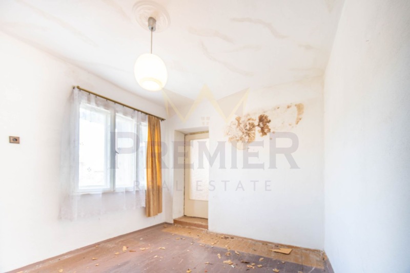 Продава КЪЩА, гр. Балчик, област Добрич, снимка 9 - Къщи - 53117919