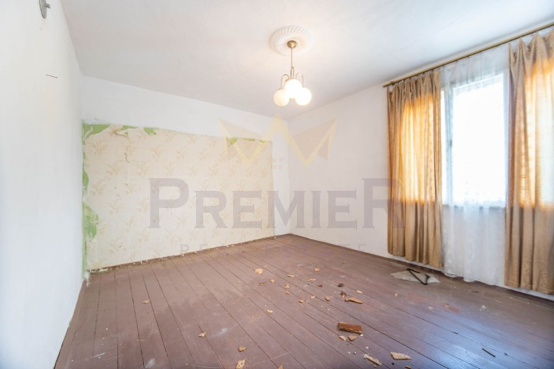 Продава КЪЩА, гр. Балчик, област Добрич, снимка 7 - Къщи - 53117919