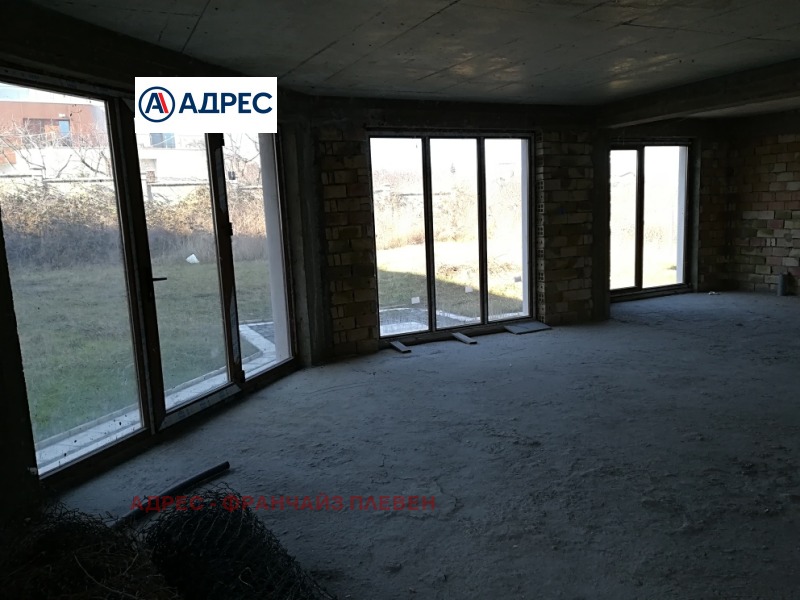 Продава КЪЩА, с. Гривица, област Плевен, снимка 3 - Къщи - 53152285