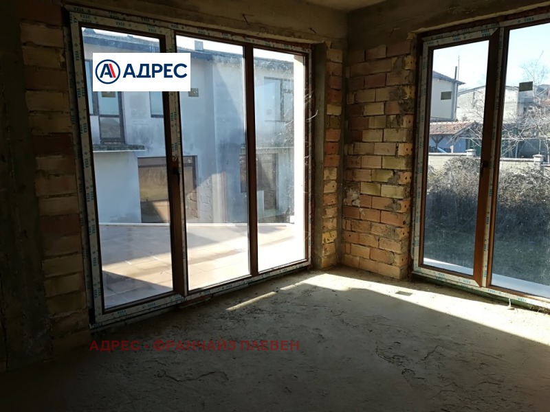 Продава КЪЩА, с. Гривица, област Плевен, снимка 5 - Къщи - 53152285