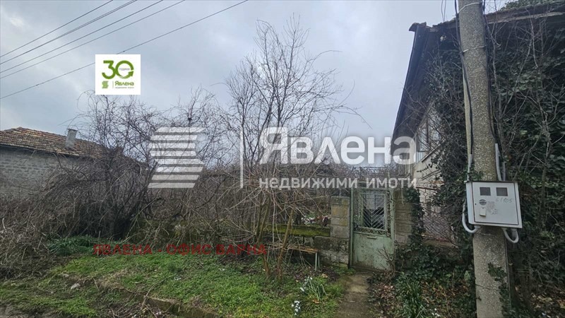Продава КЪЩА, с. Николаевка, област Варна, снимка 4 - Къщи - 54372511