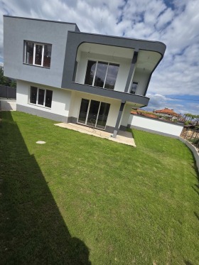 Maison Barakovo, région Kyoustendil 3