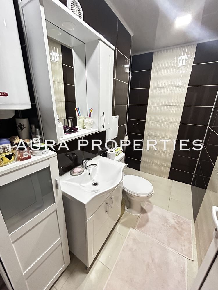 Продава 2-СТАЕН, гр. Разград, Орел, снимка 9 - Апартаменти - 54120443