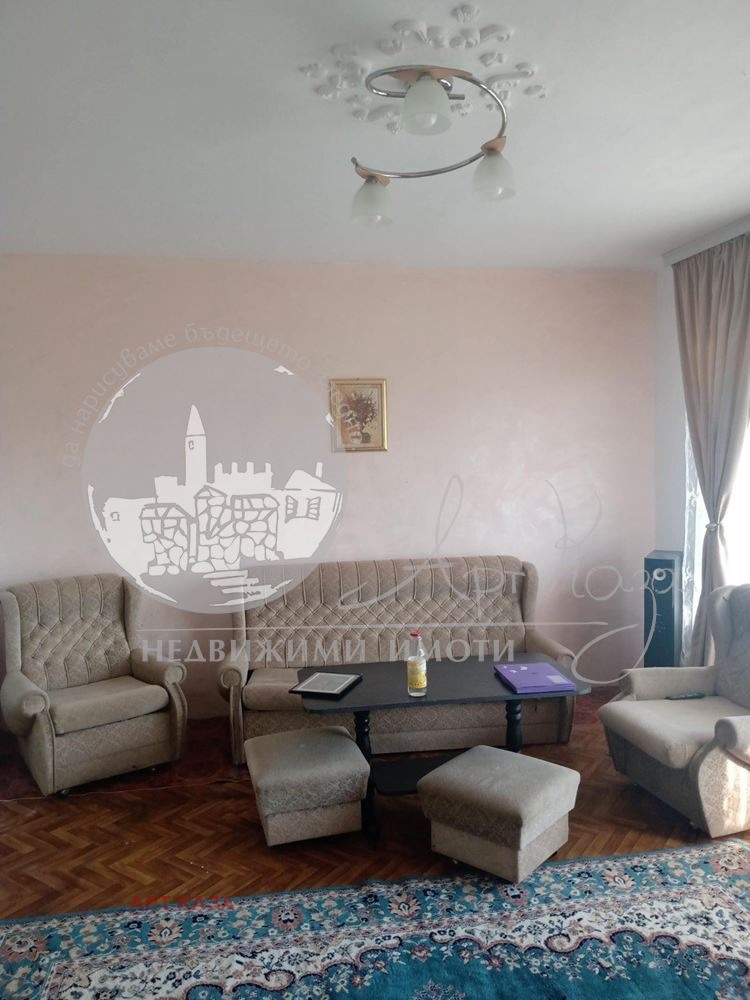À venda  1 quarto Plovdiv , Kiutchuk Parij , 64 m² | 93356530