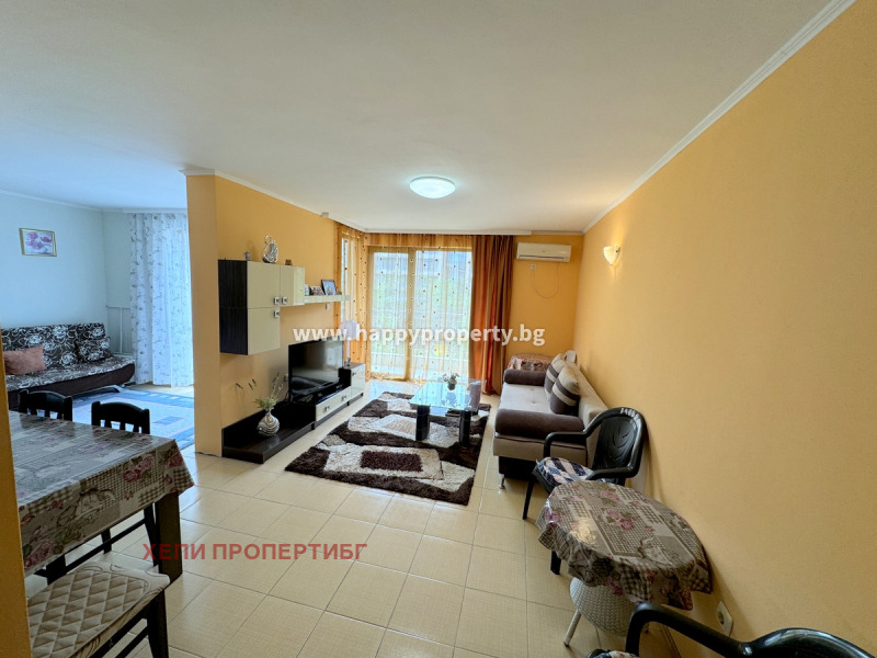 À venda  2 quartos região Burgas , k.k. Slantchev briag , 87 m² | 90135983
