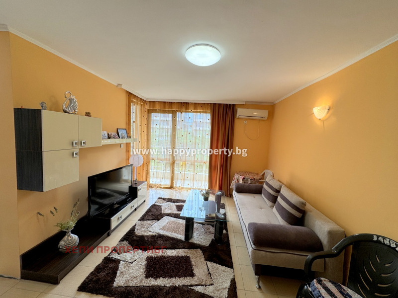 À venda  2 quartos região Burgas , k.k. Slantchev briag , 87 m² | 90135983 - imagem [2]