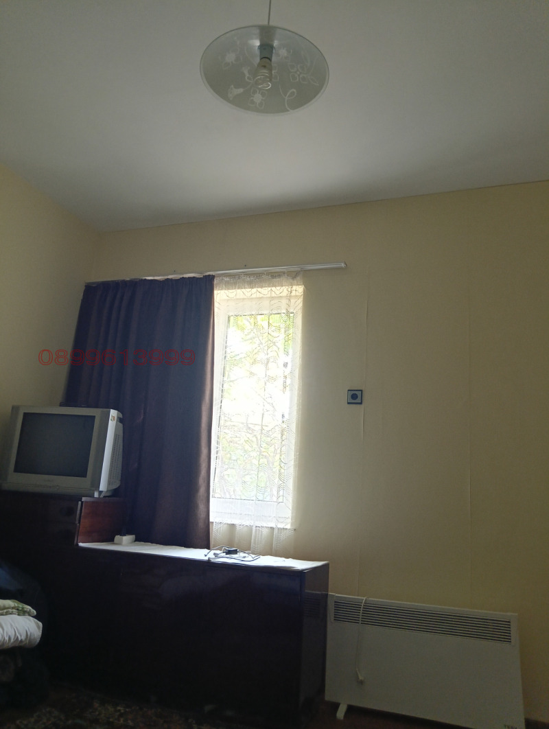 Продава КЪЩА, с. Жегларци, област Добрич, снимка 4 - Къщи - 52803566