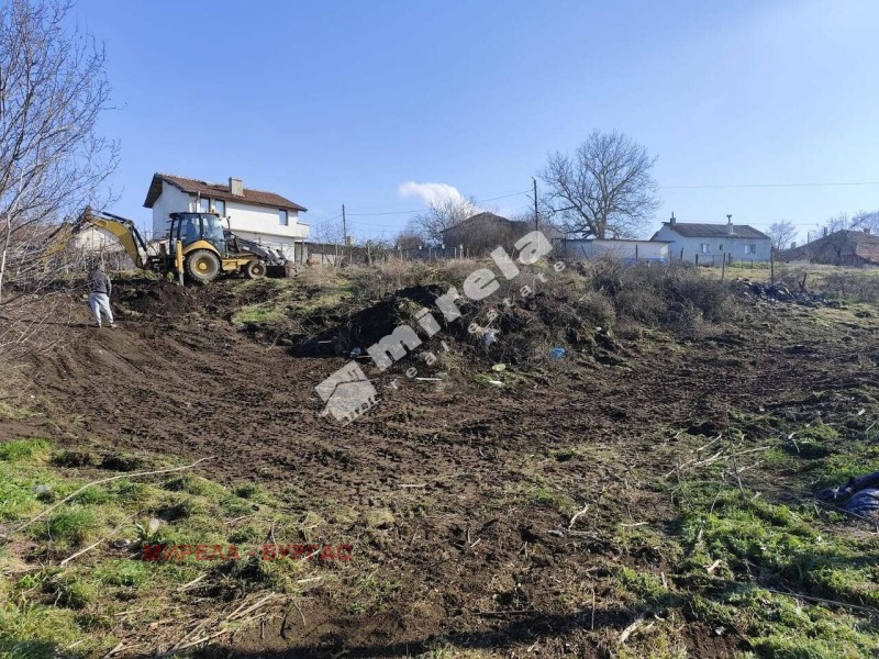 Продава  Парцел, град Бургас, с. Извор • 28 000 EUR • ID 81914687 — holmes.bg - [1] 