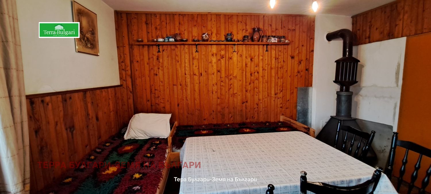 Продава КЪЩА, с. Боснек, област Перник, снимка 2 - Къщи - 54154037