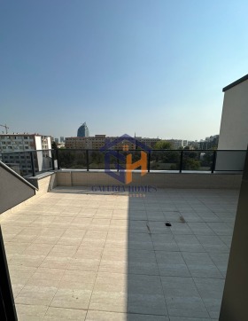 2 slaapkamers Dianabad, Sofia 8