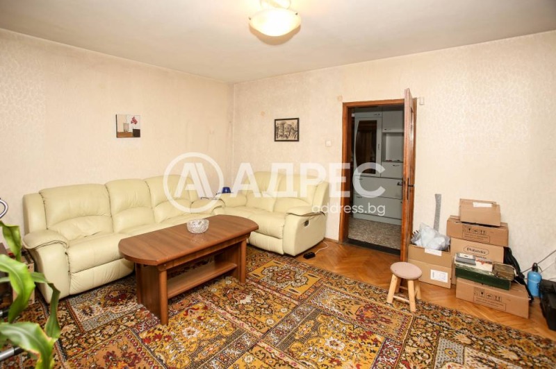 Продава  3-стаен град София , Славия , 98 кв.м | 67110007