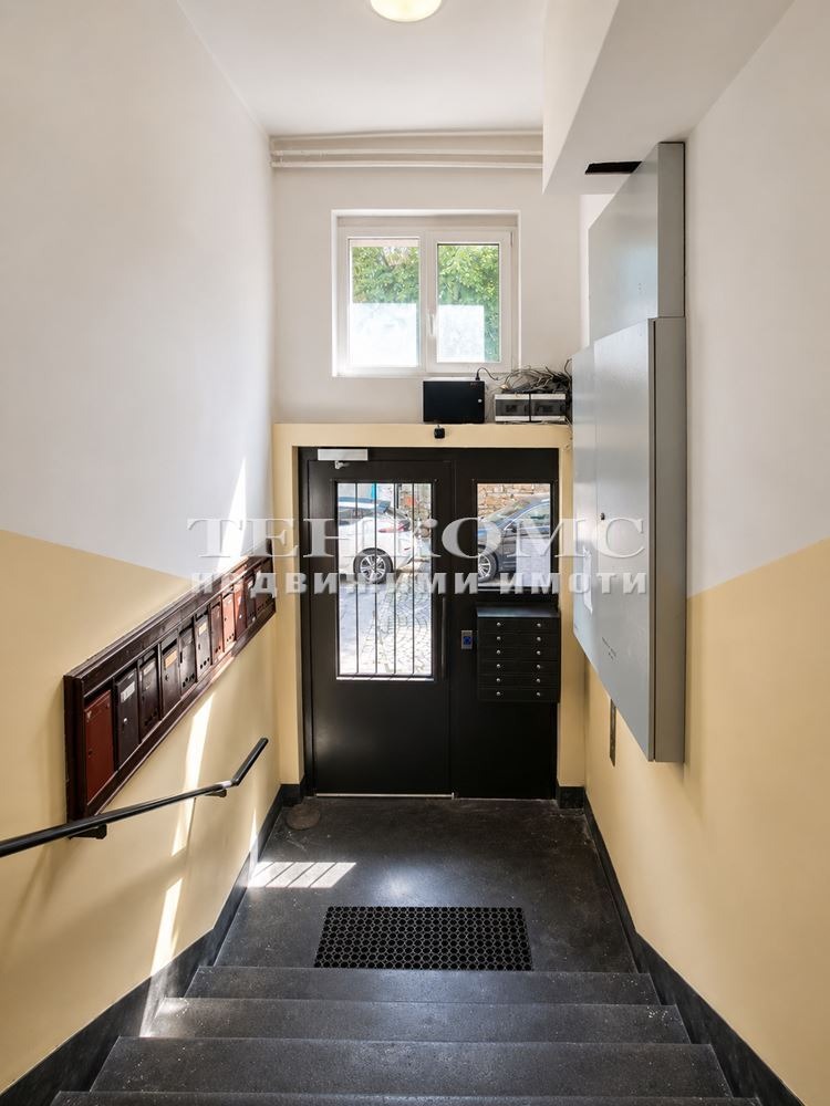 Продава 3-СТАЕН, гр. София, Оборище, снимка 12 - Апартаменти - 56197070
