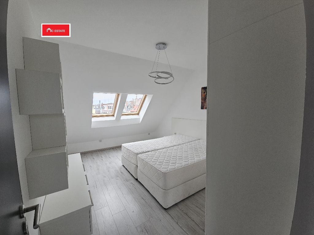 Продава 3-СТАЕН, гр. София, Център, снимка 6 - Апартаменти - 53950745