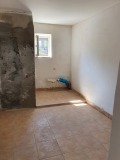 Продава КЪЩА, област Плевен, с. Коиловци • 85000 € / 166245.55 лв. • 80048093 10