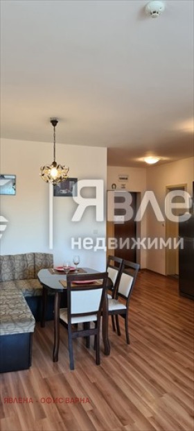 На продаж  1 спальня Варна , к.к. Златни пясъци , 70 кв.м | 67878841 - зображення [3]