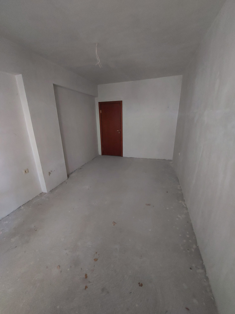 Продава  2-стаен град Стара Загора , Център , 71 кв.м | 37105467 - изображение [2]