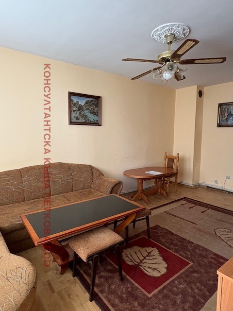 Продава 3-СТАЕН, гр. Ловеч, Широк център, снимка 2 - Апартаменти - 53904879
