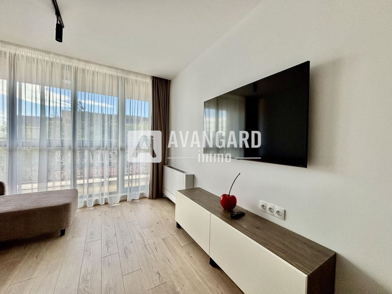 Продава 2-СТАЕН, гр. Варна, к.к. Чайка, снимка 2 - Апартаменти - 54532598