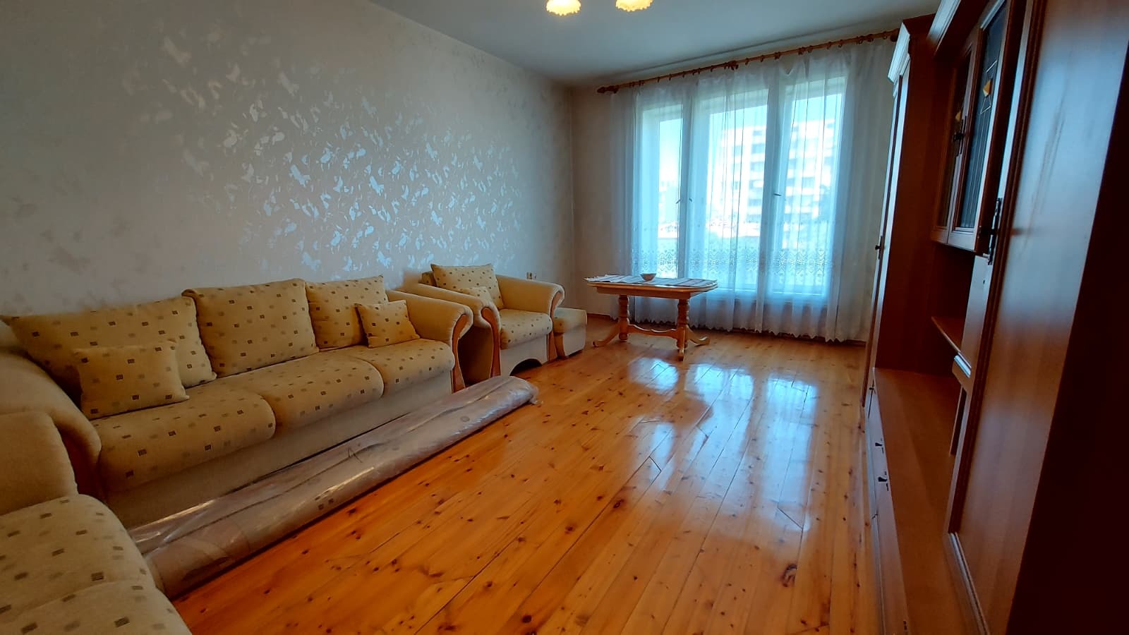 Продава МНОГОСТАЕН, гр. Хасково, Училищни, снимка 2 - Апартаменти - 55194437
