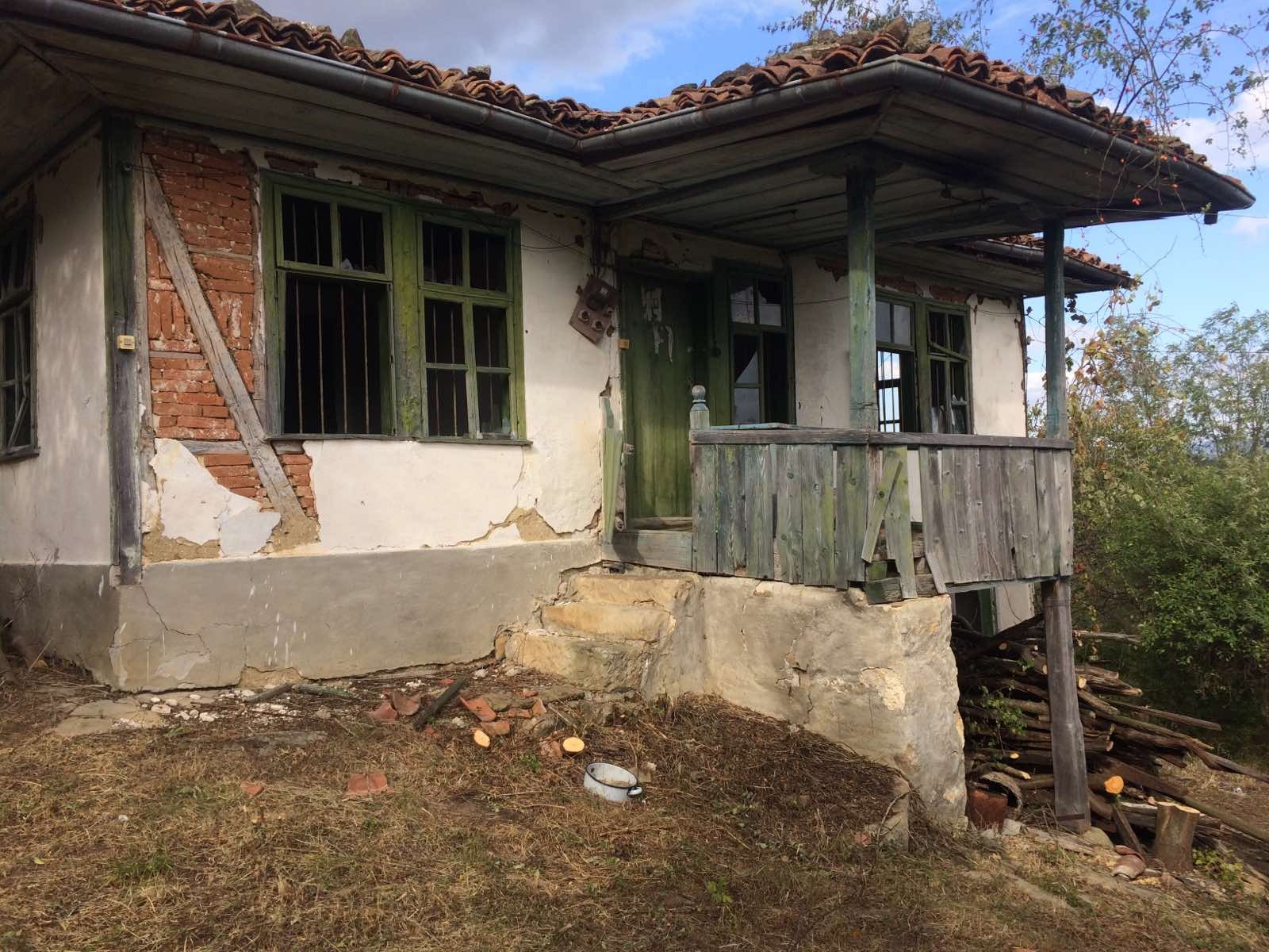 Продава КЪЩА, с. Бойковци, област Велико Търново, снимка 2 - Къщи - 52603086