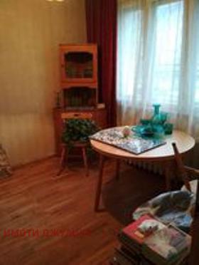 Продава КЪЩА, гр. Пловдив, Каменица 2, снимка 1 - Къщи - 40076992