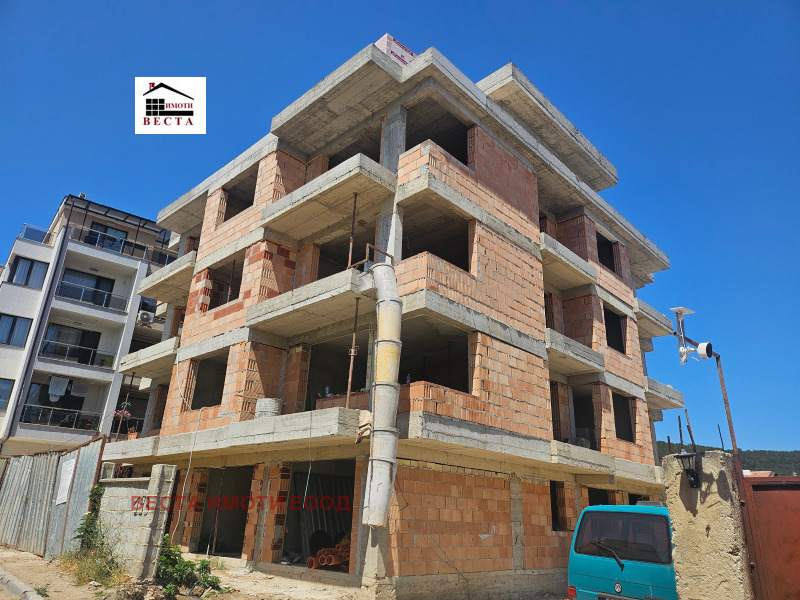 À vendre  2 chambres Varna , Vinitsa , 70 m² | 44946275