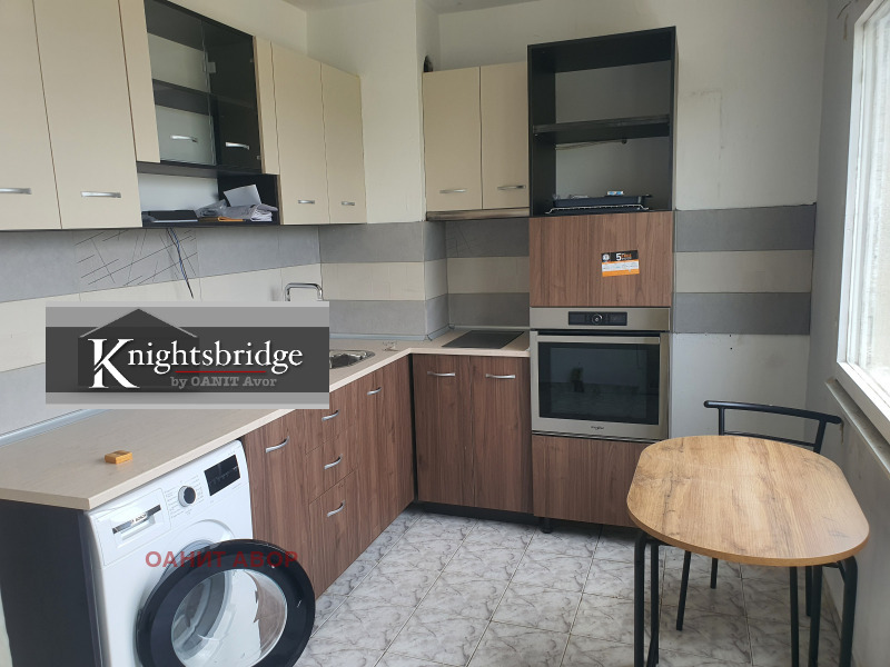 Продава 3-СТАЕН, 75 кв.м.144 900 €283 399.77 лв.град София, Модерно предградие 17:47 на 24 Ноември 2025