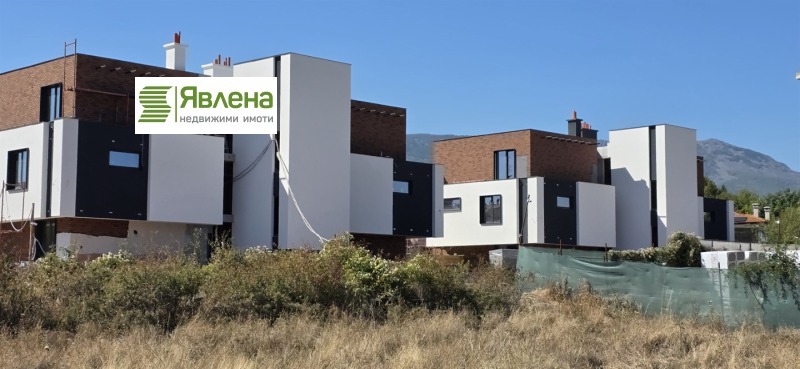 Na prodej  3+ ložnice Sofia , m-t Detski grad , 267 m2 | 40363983 - obraz [7]