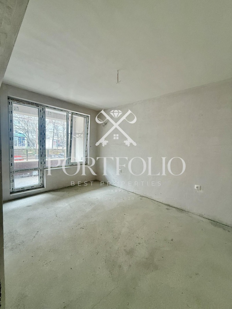 Продава МНОГОСТАЕН, гр. Бургас, Славейков, снимка 3 - Апартаменти - 53257030