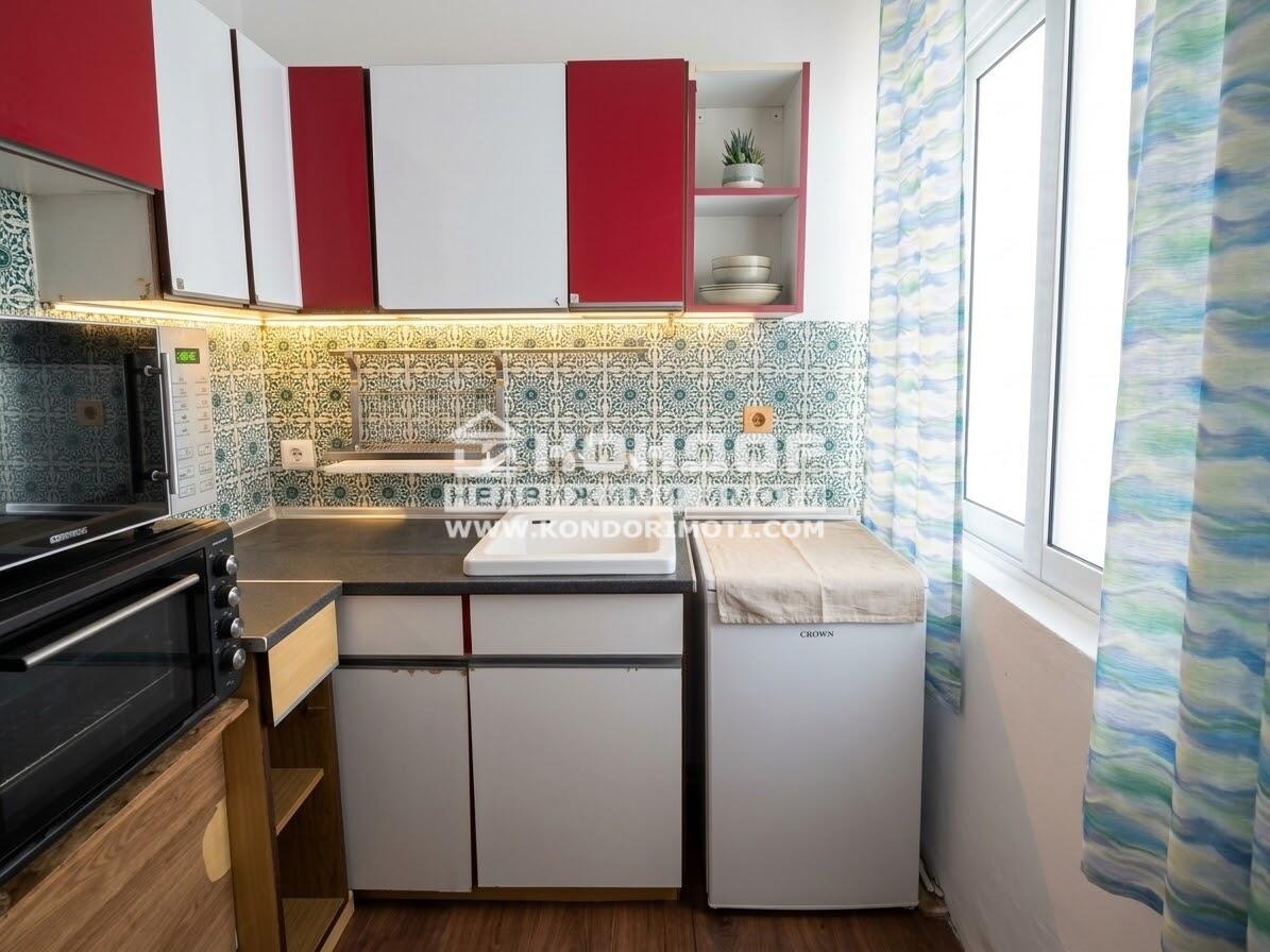 Продава 1-СТАЕН, гр. Пловдив, Център, снимка 2 - Апартаменти - 56028410