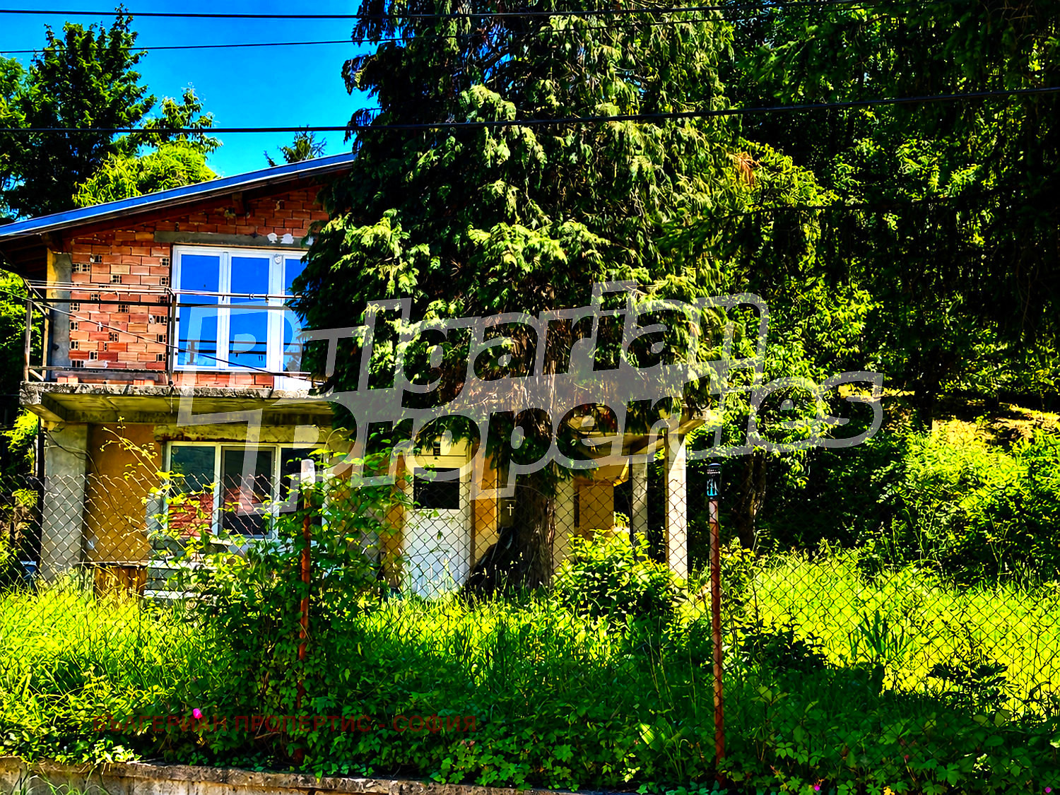 Продава КЪЩА, гр. София, с. Владая
