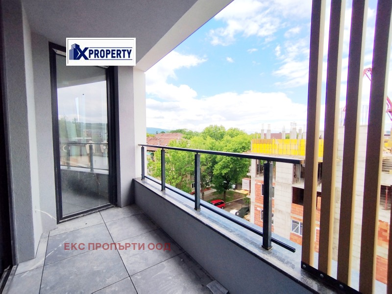 Na sprzedaż  1 sypialnia Pernik , Iztok , 71 mkw | 64669970 - obraz [11]
