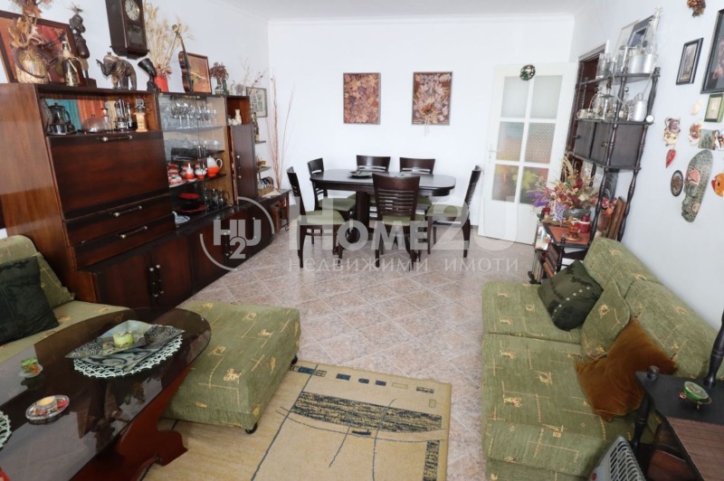 Till salu  1 sovrum Sofia , Ljulin 3 , 81 kvm | 84492072 - bild [2]