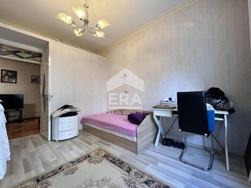 Na sprzedaż  2 sypialnie Sofia , Centar , 86 mkw | 30400618 - obraz [4]