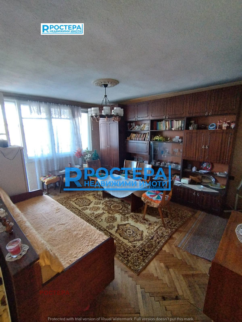 Продава 4-СТАЕН, гр. Търговище, Център, снимка 2 - Апартаменти - 53083978