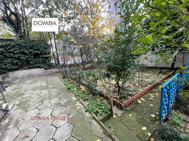 Продава ЕТАЖ ОТ КЪЩА, гр. Бургас, Център, снимка 12 - Етаж от къща - 52374666