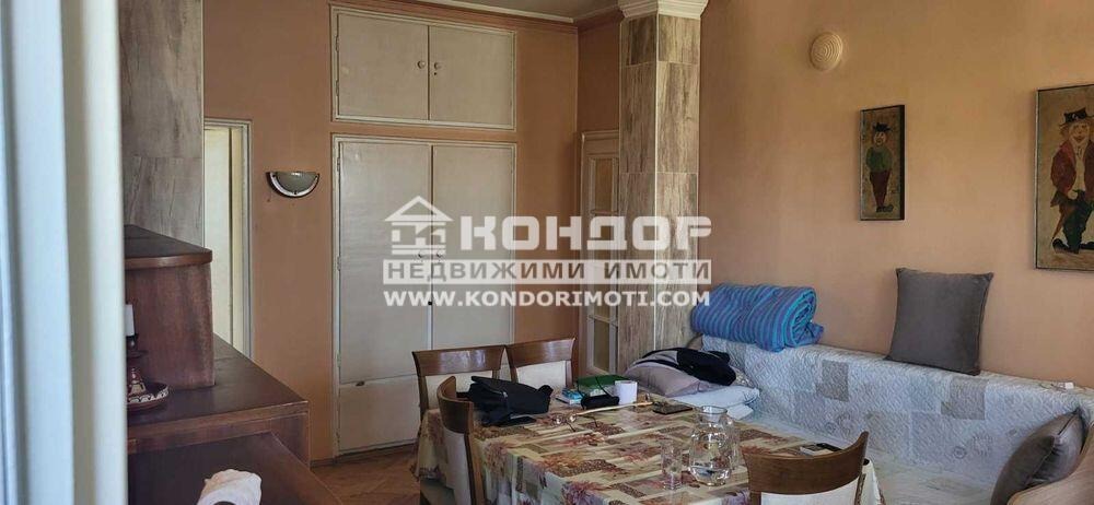 Продава 3-СТАЕН, гр. Пловдив, Център, снимка 3 - Апартаменти - 54037275