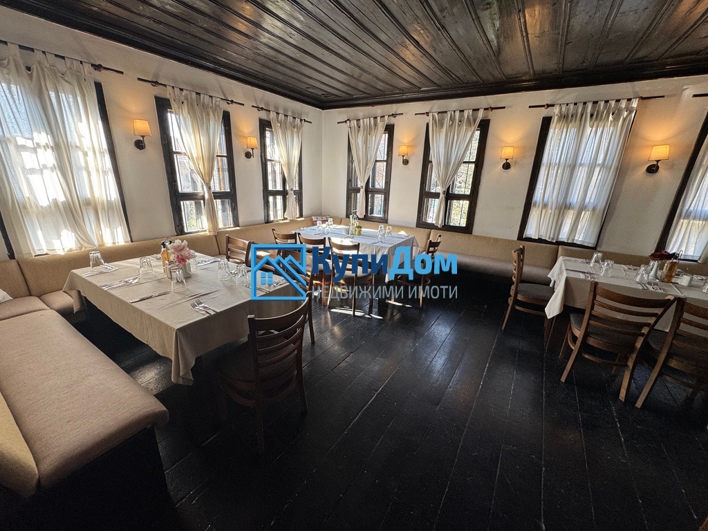 Продава КЪЩА, гр. Търговище, Център, снимка 8 - Къщи - 54517623