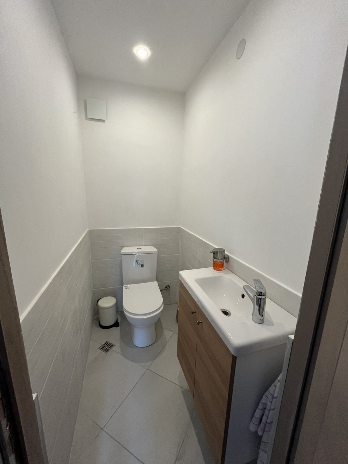 Продава КЪЩА, гр. Казанлък, област Стара Загора, снимка 9 - Къщи - 55632384