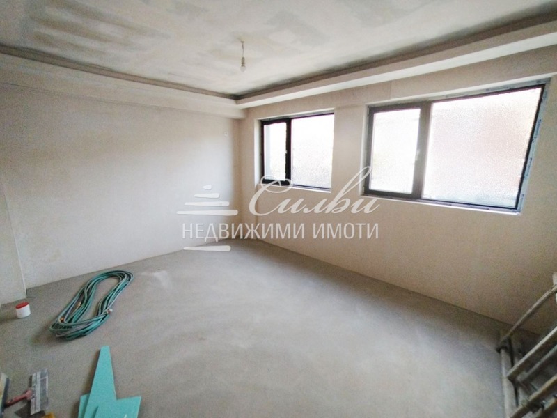 Продава 3-СТАЕН в град Шумен, Гривица - 100 кв.м / 169 000 € » 330 535.27 лв., НЕДВИЖИМИ ИМОТИ СИЛВИ