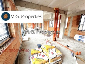 ����� ������� 3-�����,���� �����, �.�. ��.��. ���������� � �����>